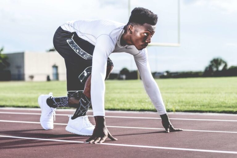 Injury Prevention: Athletic Shoes Designed with Foot Health in Mind